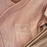 Coffret Cadeau de Naissance Fille â Douceur & Tendresse en Rose Petit coeur salĂ©