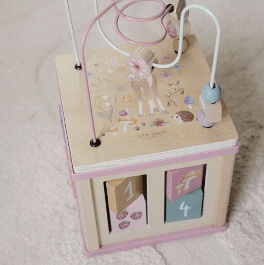 Cube d'activités en bois FSC - Fairy Garden - Petit coeur salé