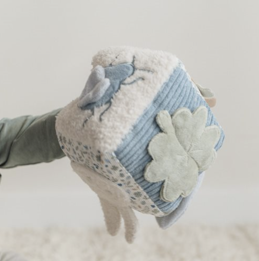 Cube d'activités soft Miffy - Lucky Leaves