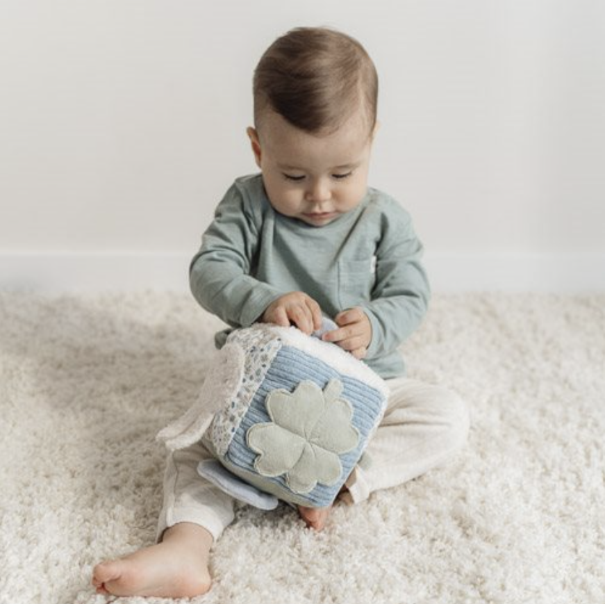 Cube d'activités soft Miffy - Lucky Leaves