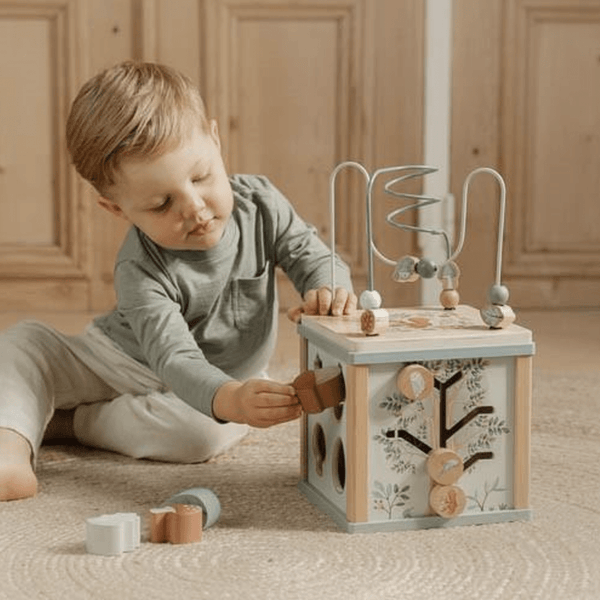 Cube d'activités en bois FSC - Forest Friends - Petit coeur salé