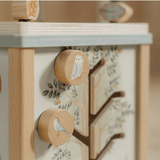 Cube d'activités en bois FSC - Forest Friends - Petit coeur salé