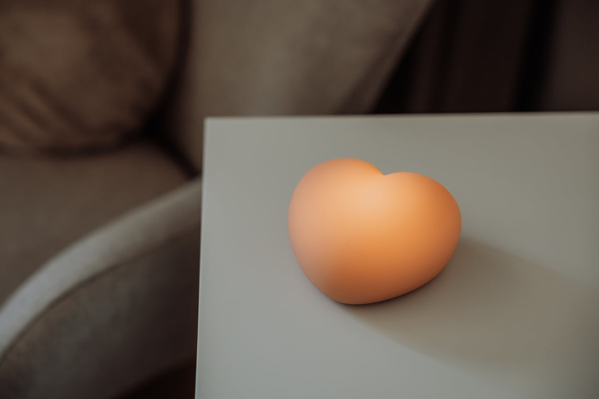Veilleuse dâAllaitement en Silicone â Ruby Vieux rose