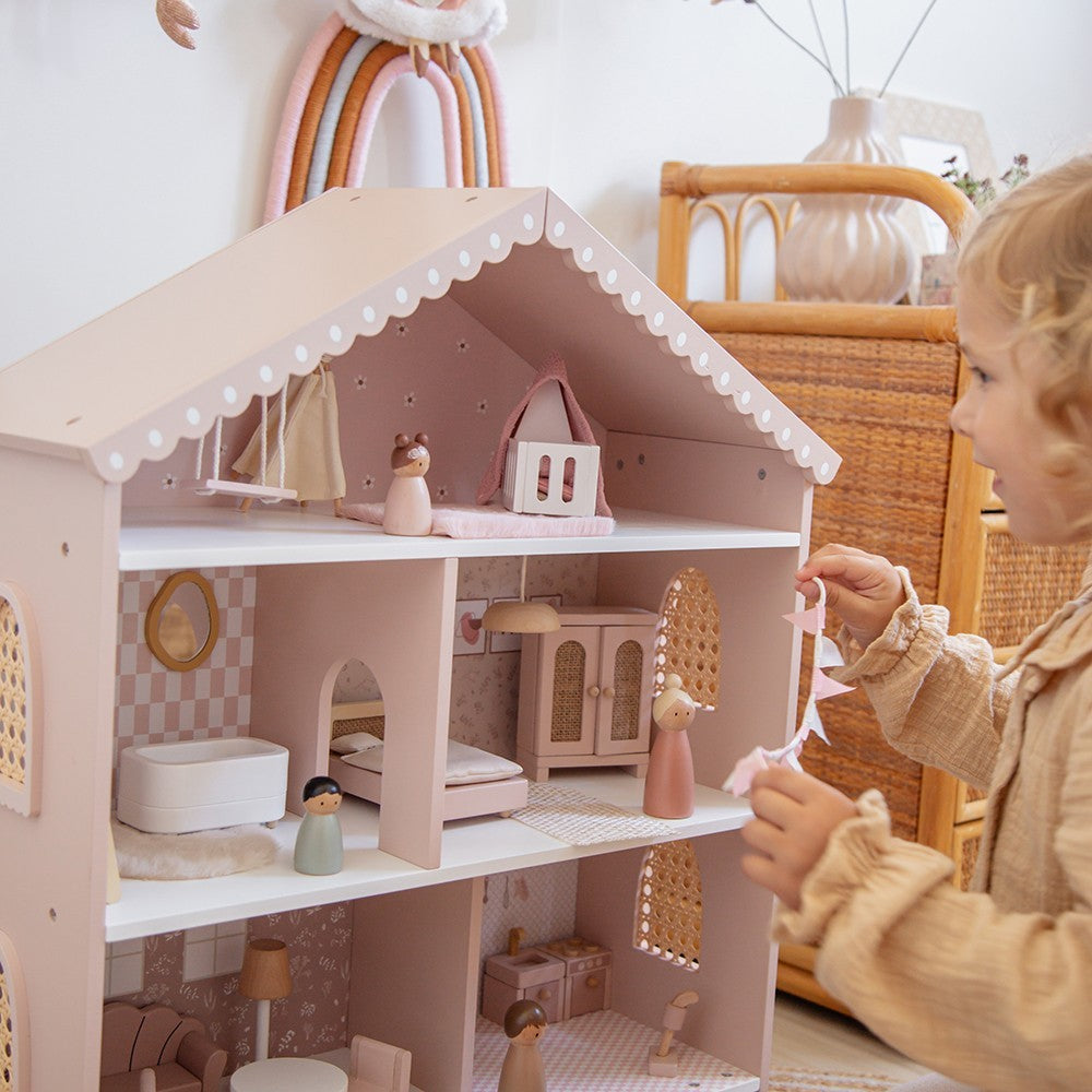 Maison de poupĂ©es en bois â Rose avec accessoires et poupĂ©es