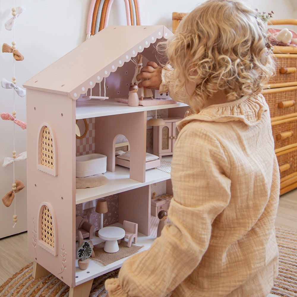 Maison de poupĂ©es en bois â Rose avec accessoires et poupĂ©es