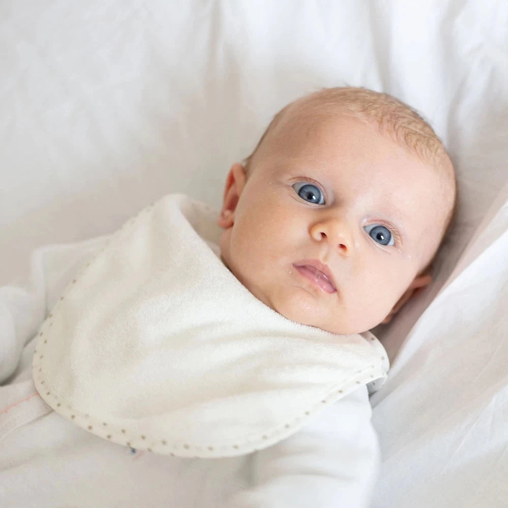 Lot de 7 bavoirs â Essentiels beige TROIS KILOS SEPT