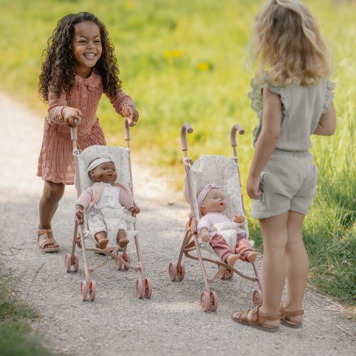 Poupée Noa avec accessoires – Jouet d’imitation dès 18 mois