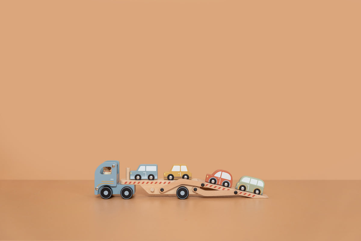 Camion en bois FSC avec 4 véhicules