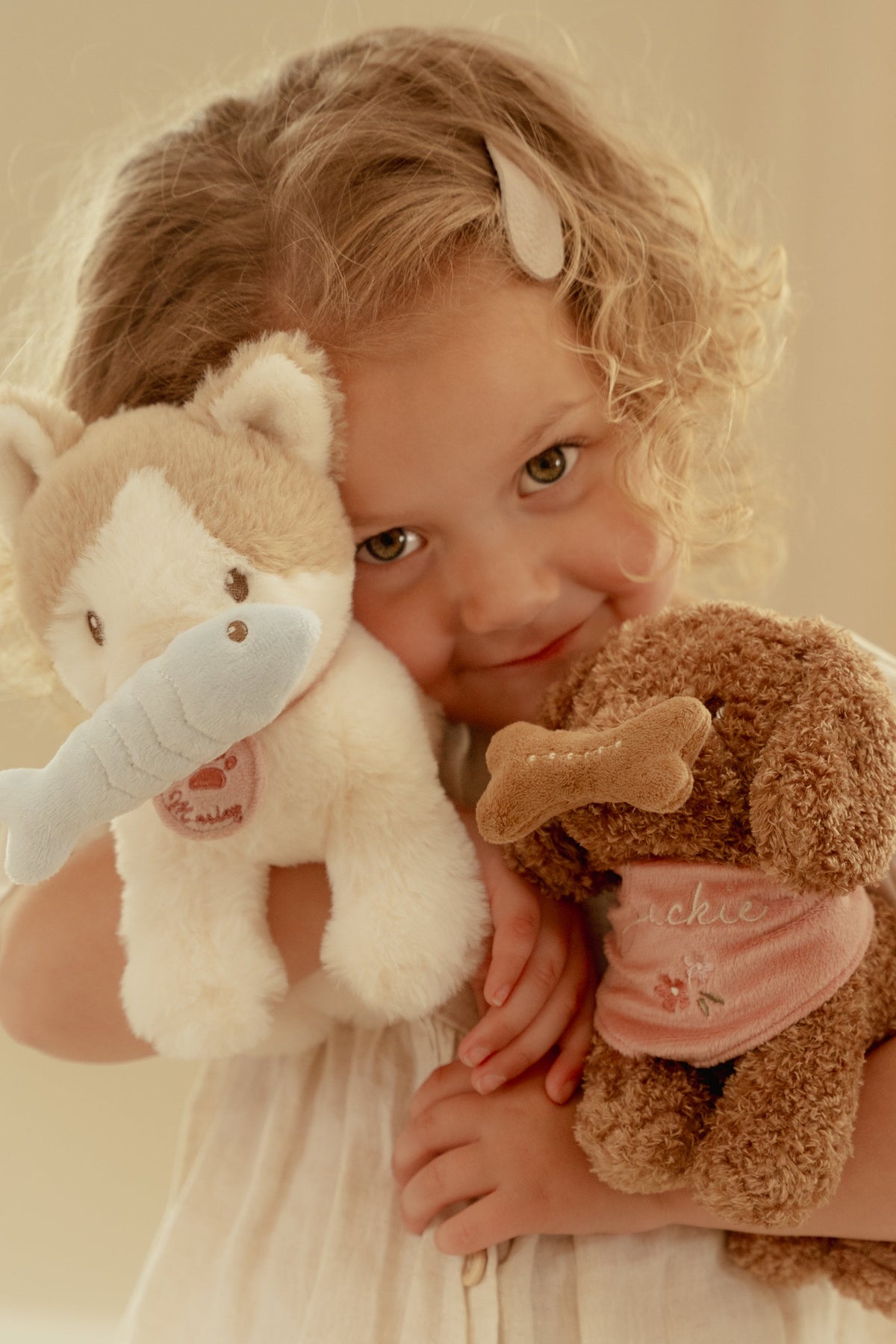Peluche chien avec sac de transport – Jackie LITTLE DUTCH