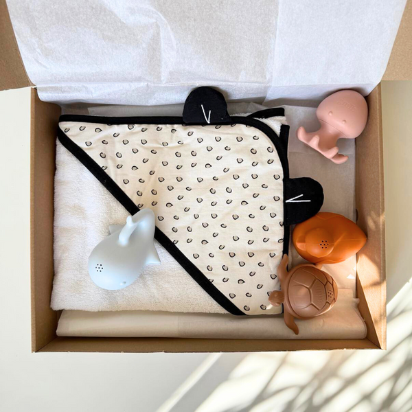 Coffret bain Ă  composer cape de bain et jeu de bain Petit coeur salĂ©