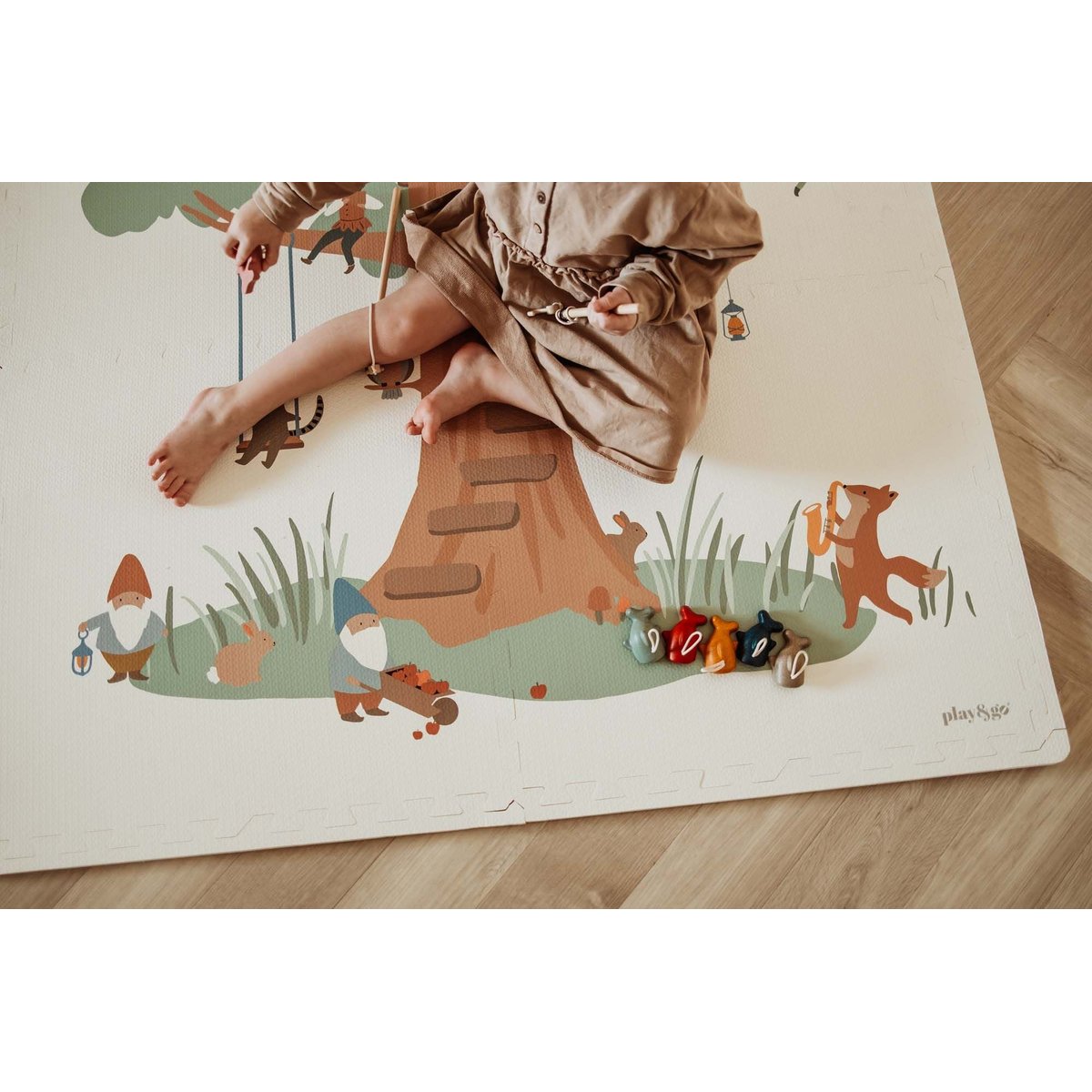 Tapis de jeu réversible 2 en 1 EEVAA Treehouse (120 x 180 cm)