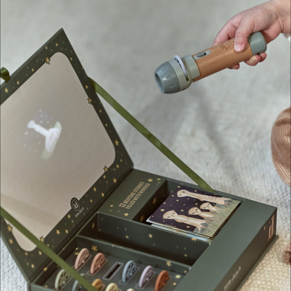Lampe à histoires Safari Friends – projecteur d’histoires enfant