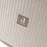 Panier de rangement Cloudy Rib Oatmeal, élégant et pratique en tissu côtelé. Idéal pour organiser le coin à langer ou décorer la chambre de bébé.