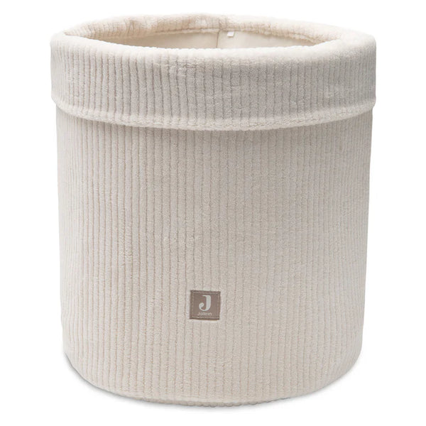 Panier de rangement Cloudy Rib Oatmeal, élégant et pratique en tissu côtelé. Idéal pour organiser le coin à langer ou décorer la chambre de bébé.