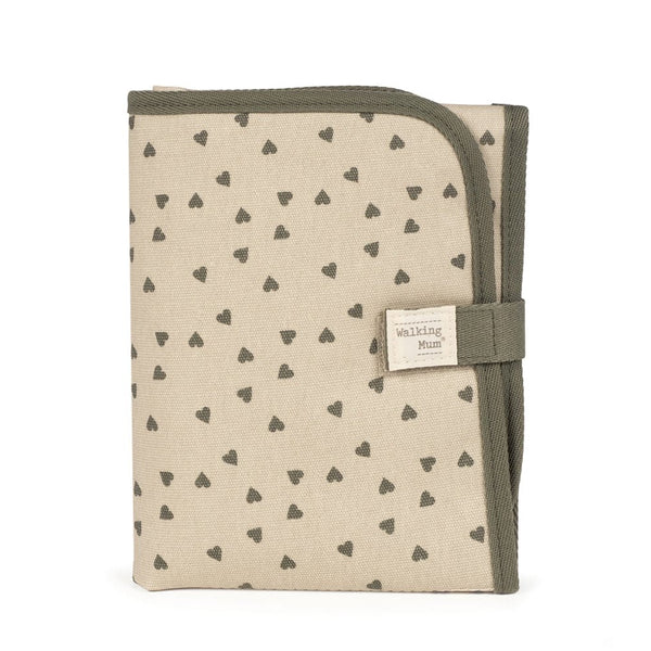 Tapis à langer bébé heart Poppy Moss vert – Motifs cœurs walking mum