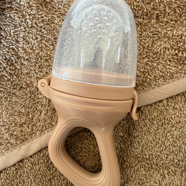 Coffret Cadeau de Naissance â ĂlĂ©gance & Douceur en Tons Neutres Petit coeur salĂ©