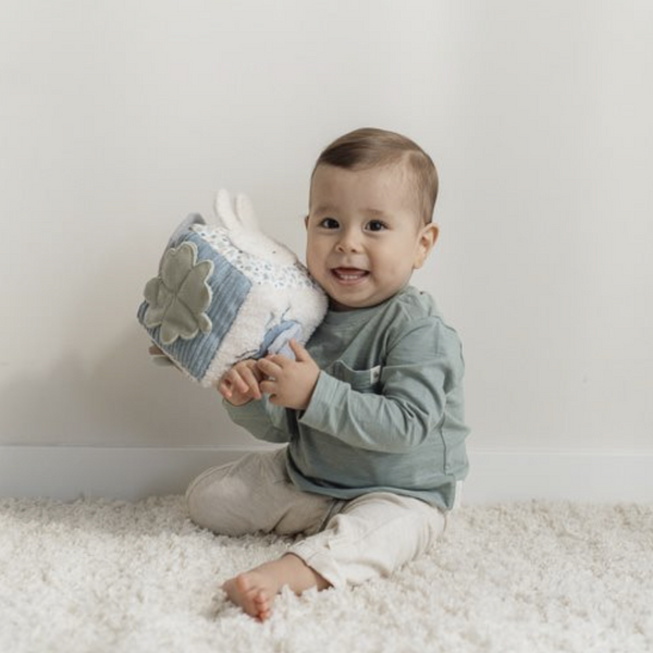 Cube d'activités soft Miffy - Lucky Leaves