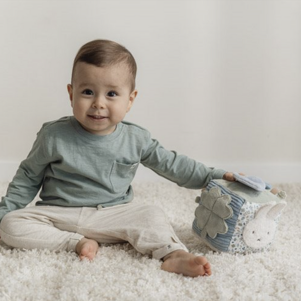 Cube d'activités soft Miffy - Lucky Leaves