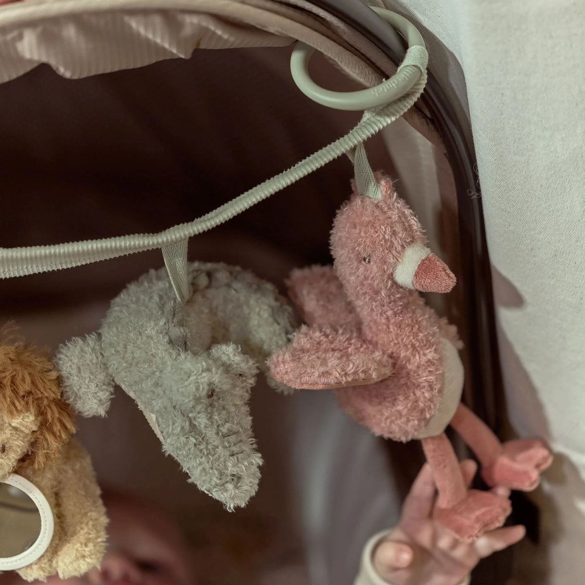 Chaîne d’activités pour poussette Safari Friends – jouet d’éveil bébé