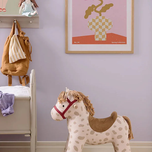 Cheval à bascule Dotty beige à taches – jouet d’éveil dès 18 mois