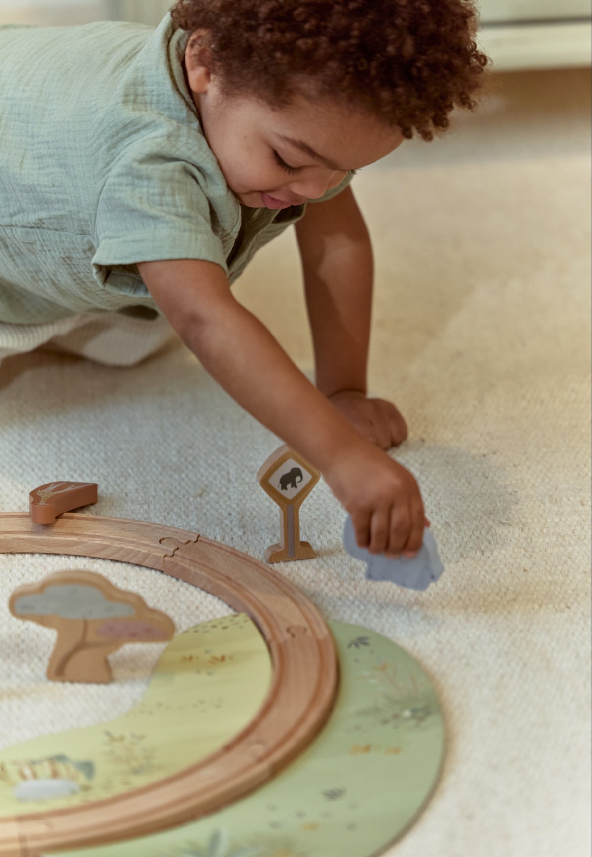 Circuit de train en bois Safari Friends – train en bois enfant