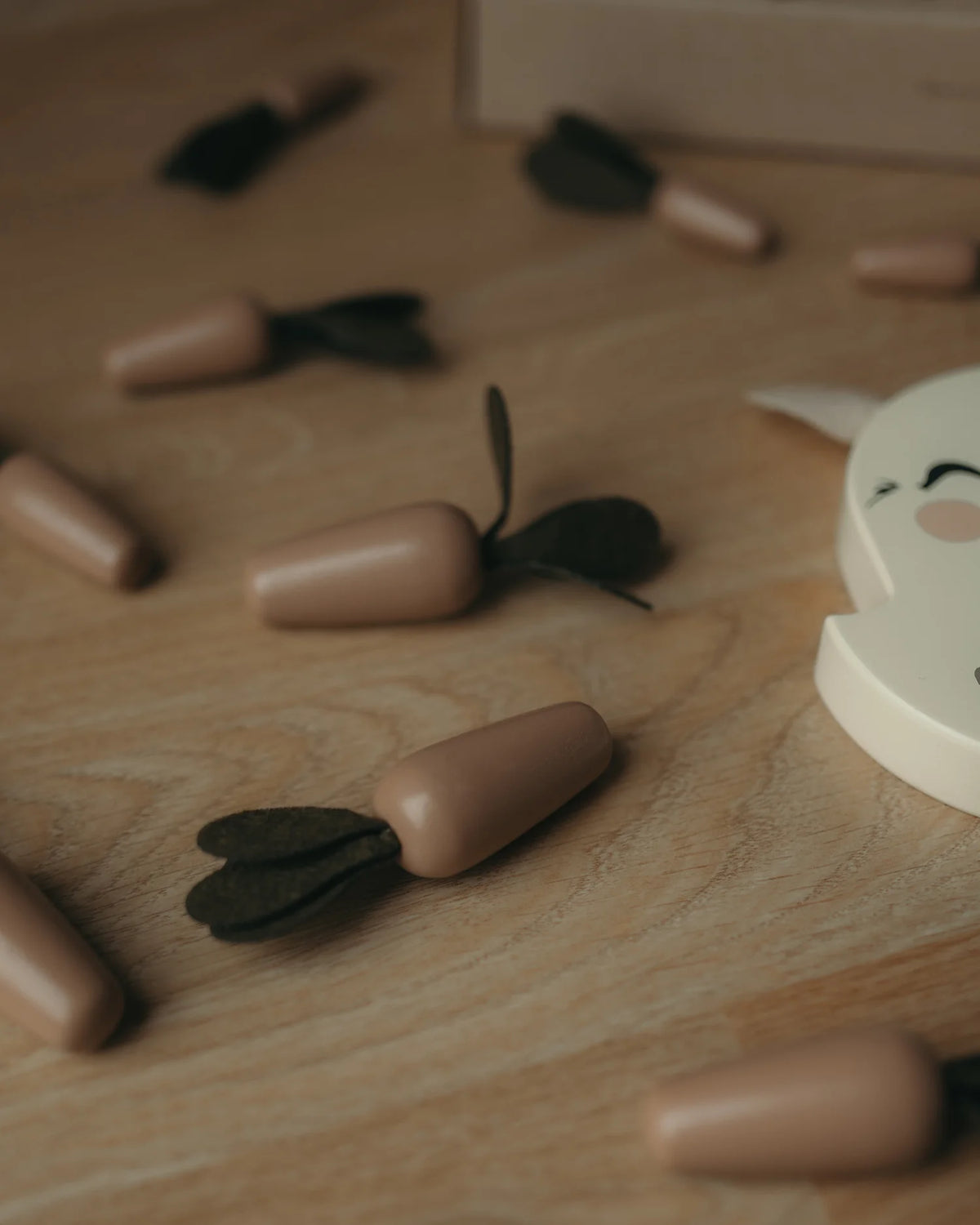 Offrez à votre enfant l’Échelle de Lapin 🐇, un puzzle en bois Montessori sûr et éducatif pour développer motricité, équilibre et créativité dès 3 ans.