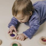 Donut jouet d’éveil sensoriel violet – jouet en bois bébé PETIT BOOM