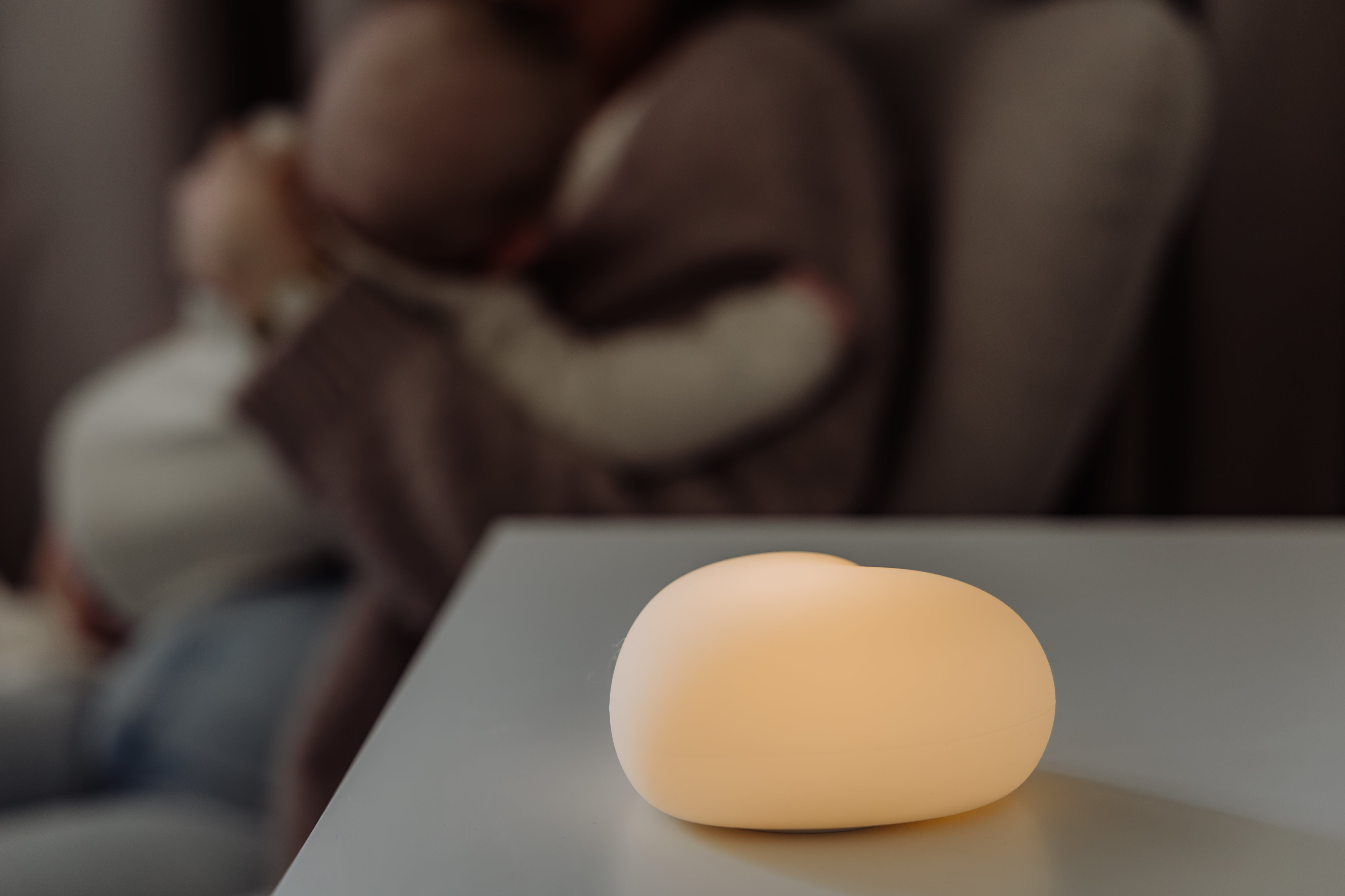 Veilleuse d’Allaitement en Silicone – Ruby Grise