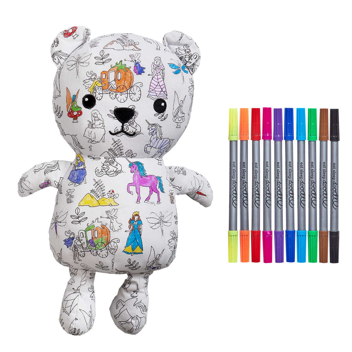 Stimulez la créativité de votre enfant avec l’ours en peluche à colorier EatSleepDoodle 🧸. Feutres lavables inclus, tissu doux, personnalisable et réutilisable à l’infini !