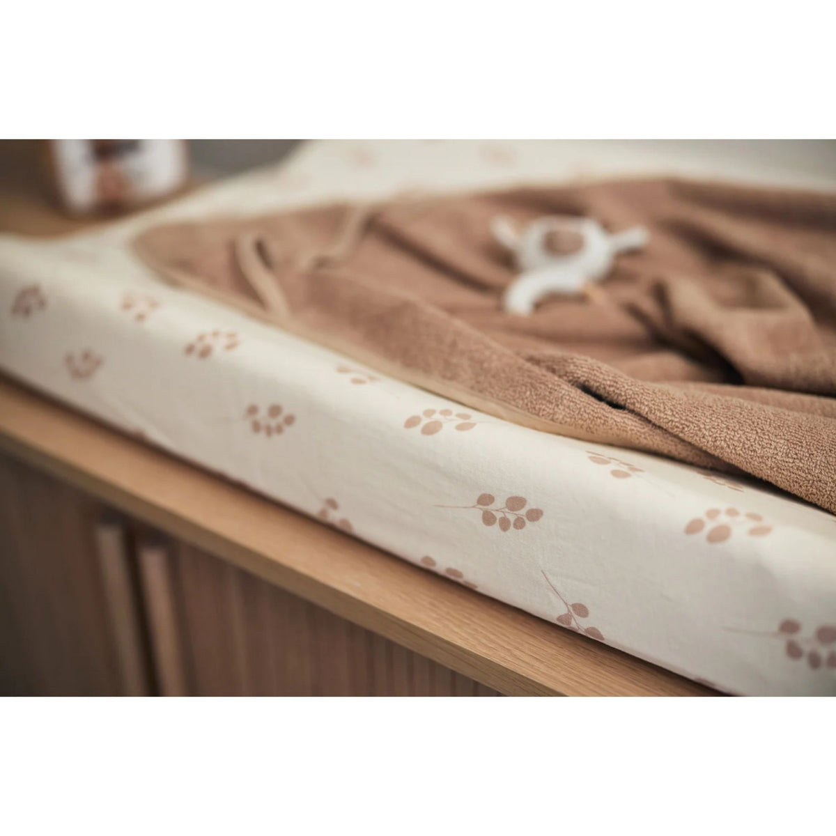 Housse de matelas à langer Jersey Tiny Twig Wild Rose – 50 x 70 cm – Jollein