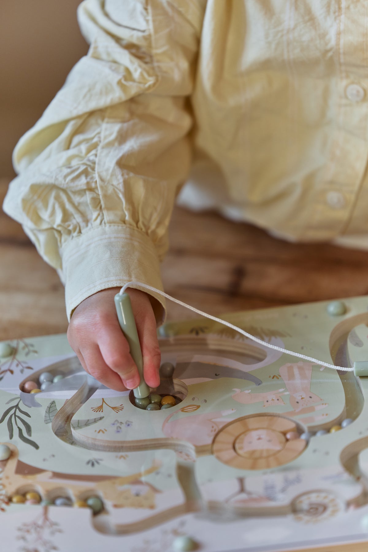 Labyrinthe magnétique en bois Safari Friends – jeu de motricité fine