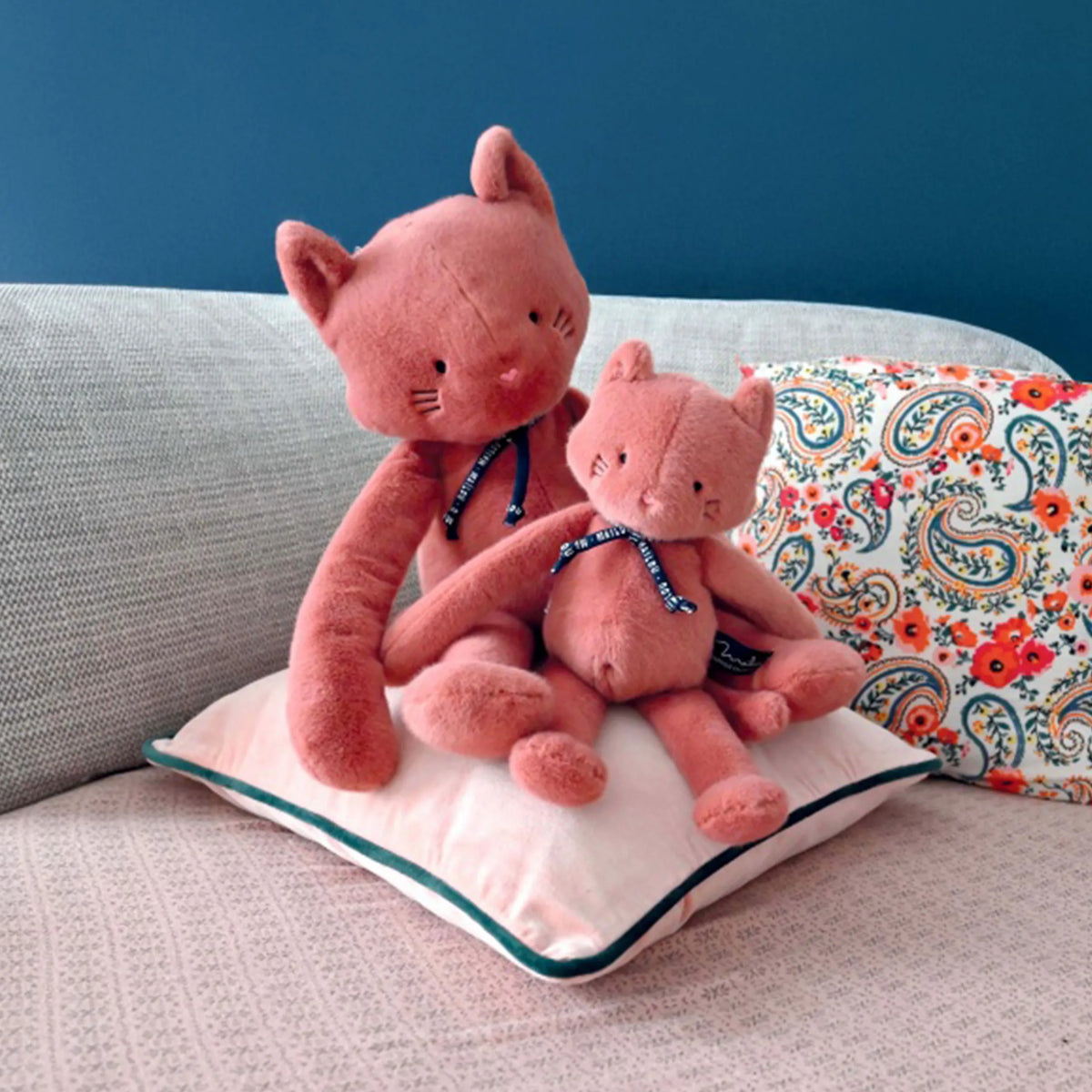 Peluche Chat Rose Méloé 37 ou 56 cm – Peluche artisanale made in France Maïlou