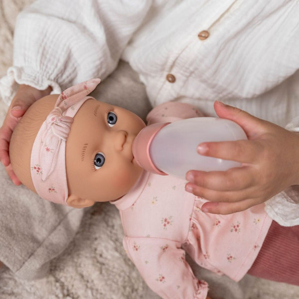 Poupée Lily avec accessoires – Jouet d’imitation dès 18 mois