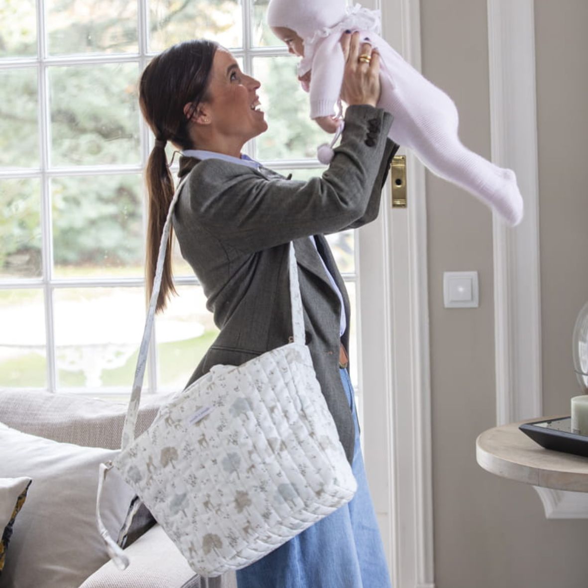 Sac à langer Nara - Sac de maternité imperméable avec matelas à langer inclus