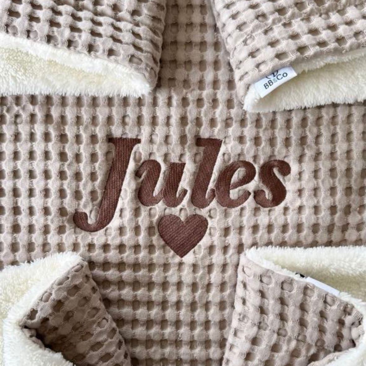 Maxi couverture bébé en coton gaufré latté BB & CO