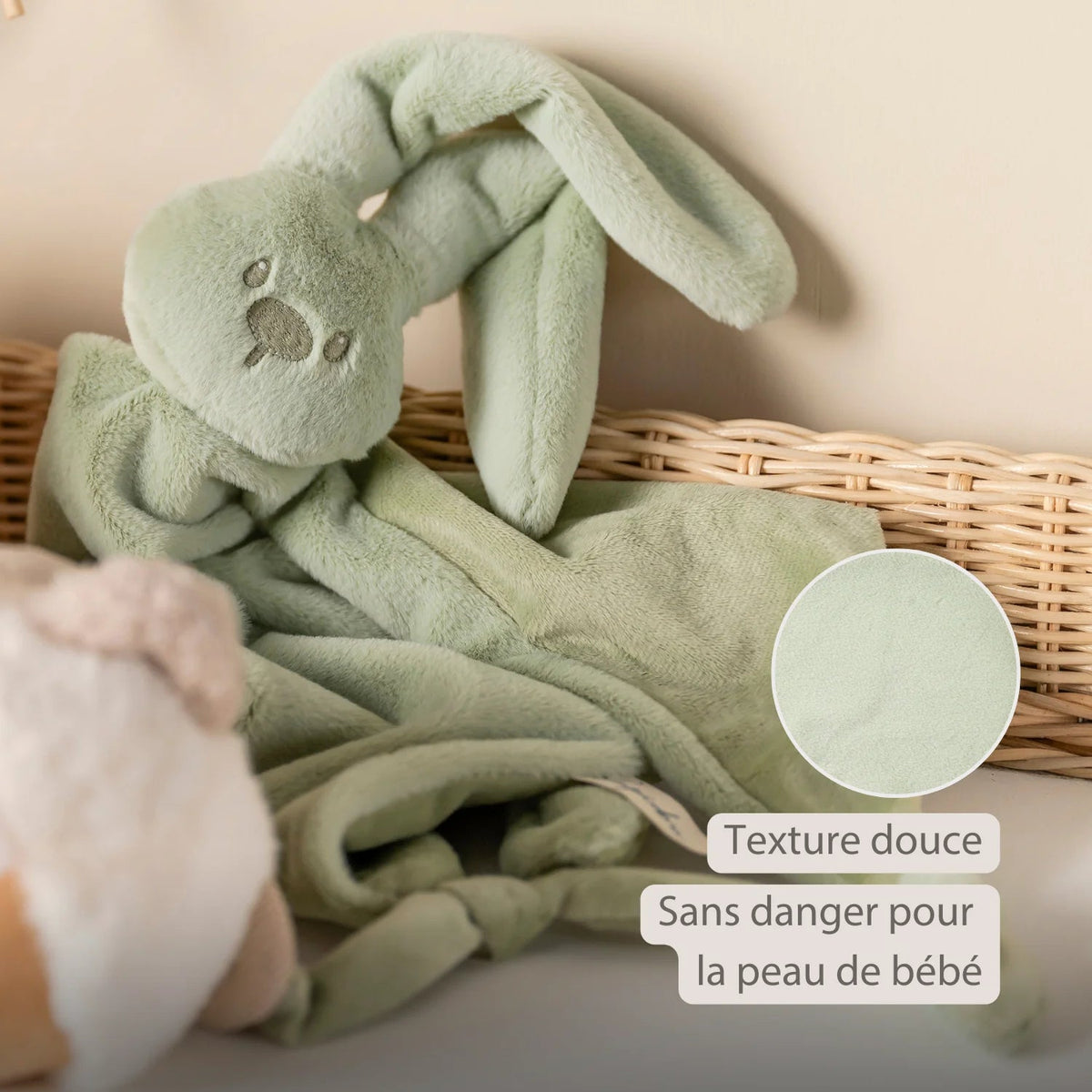 Maxi doudou bébé lapin vert tilleul – doudou naissance 65 cm NATTOU