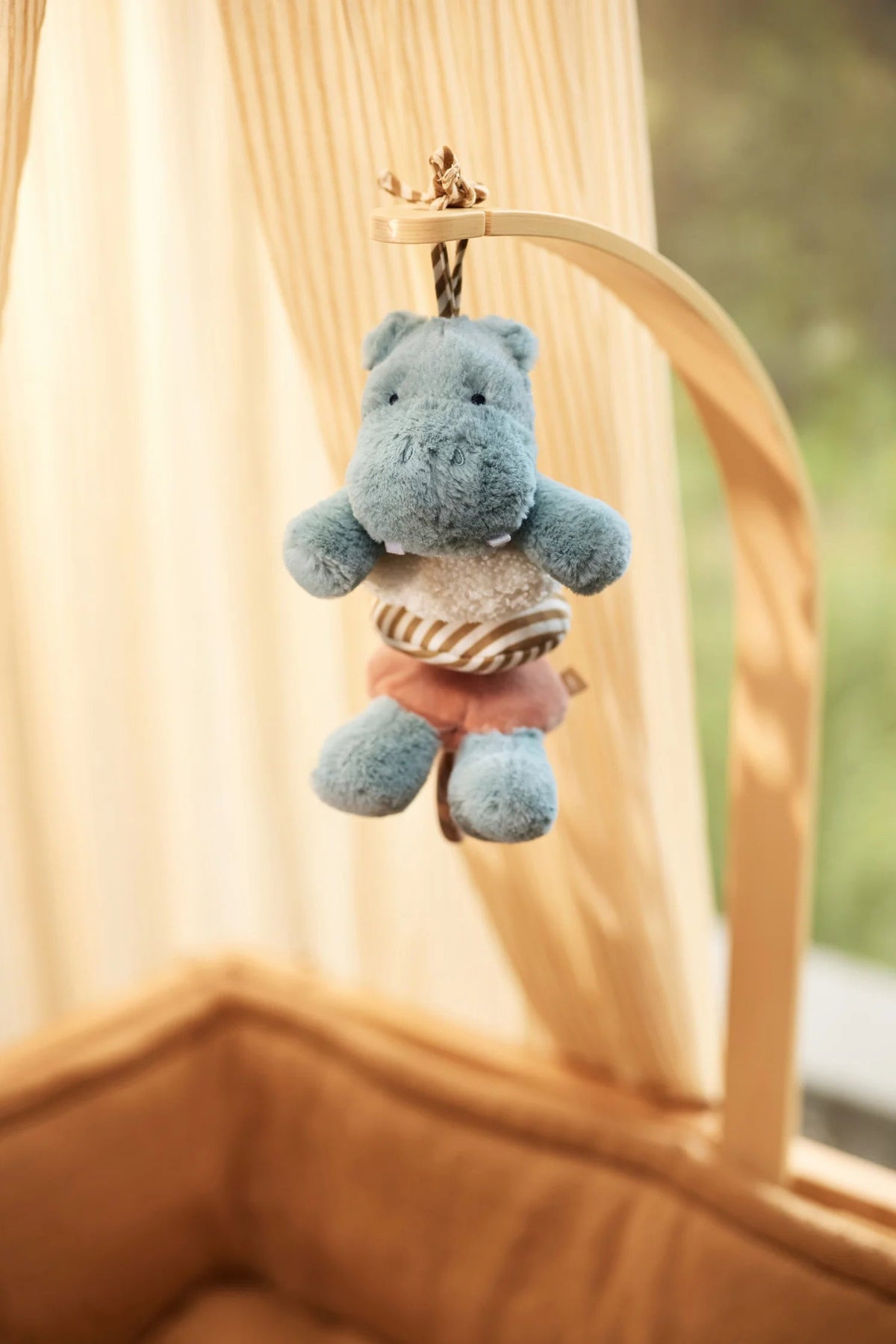 Peluche musicale Hippo Happy – Dès la naissance JOLLEIN