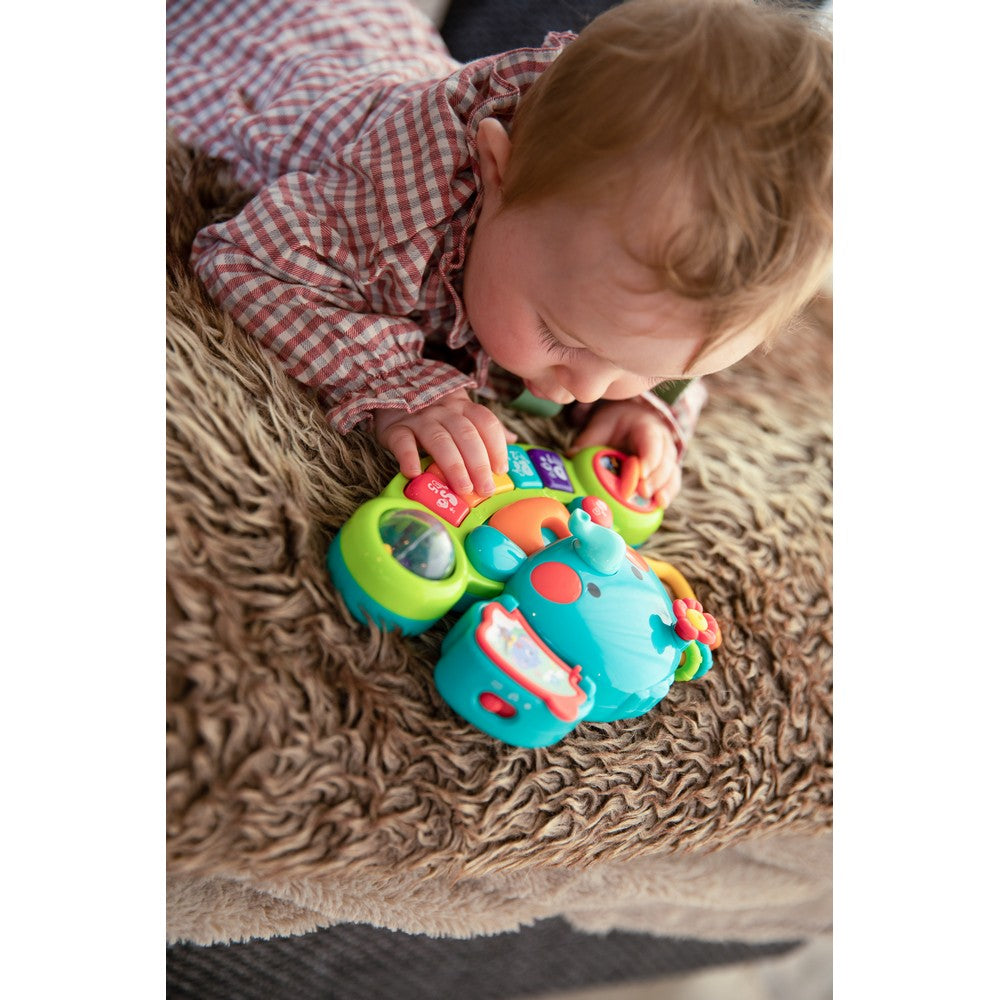 ce piano bébé est idéal pour éveiller un enfant à la musique dès 6 mois