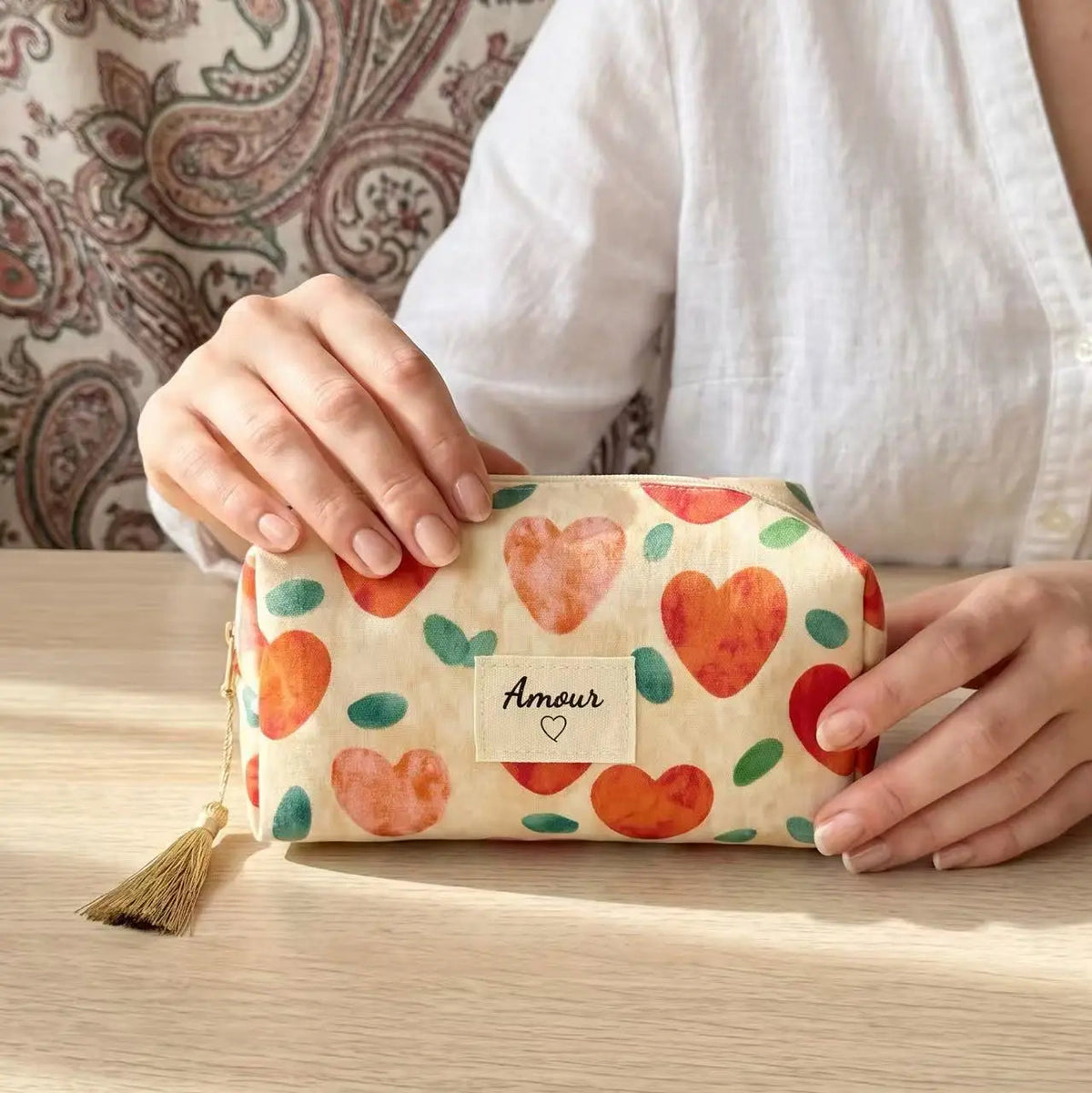 Pochette trousse « Amour » – Cœurs colorés – 16 x 9 x 9 cm COSMOS