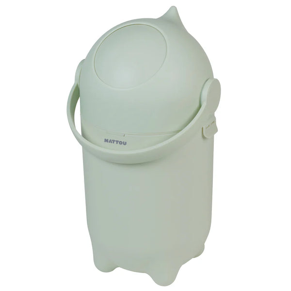 poubelle chambre bébé verte