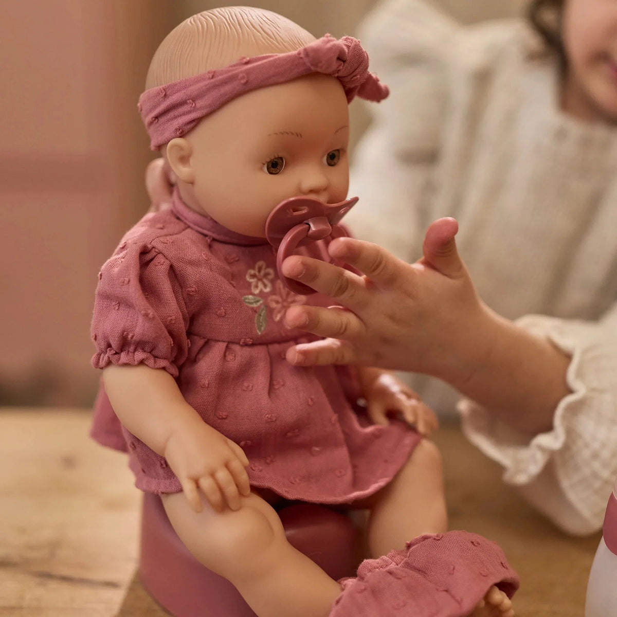 Poupée Livia – Soin & Change LITTLE DUTCH