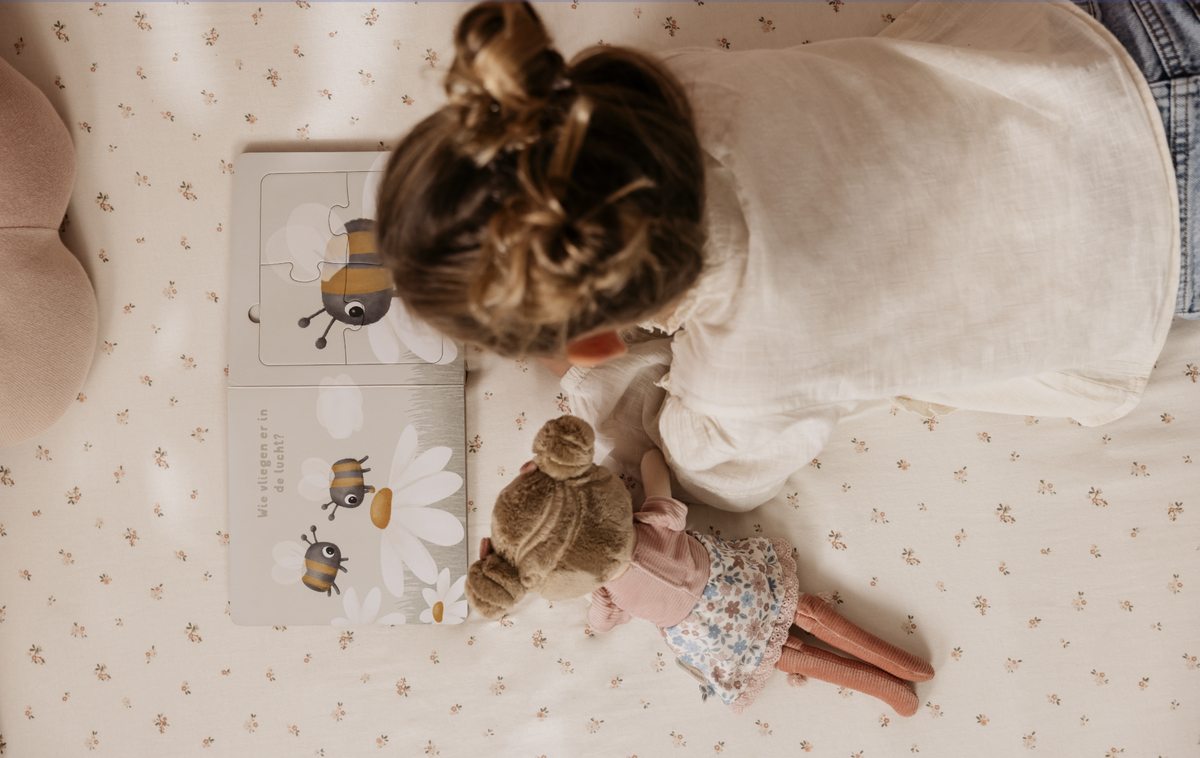 poupée en tissu 35 cm rosa souple bébé 12 mois, une poupée câlin enfant 1 an