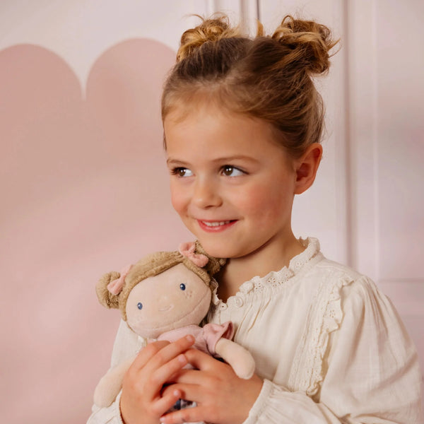 poupée en tissu 35 cm rosa souple bébé 12 mois, une poupée câlin enfant 1 an