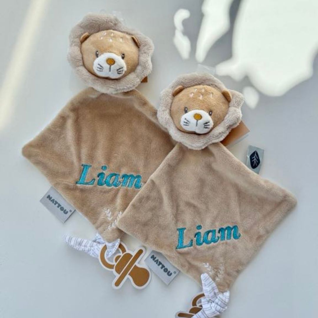 Petit Doudou Lion FLO, ERNEST & OLI NATTOU