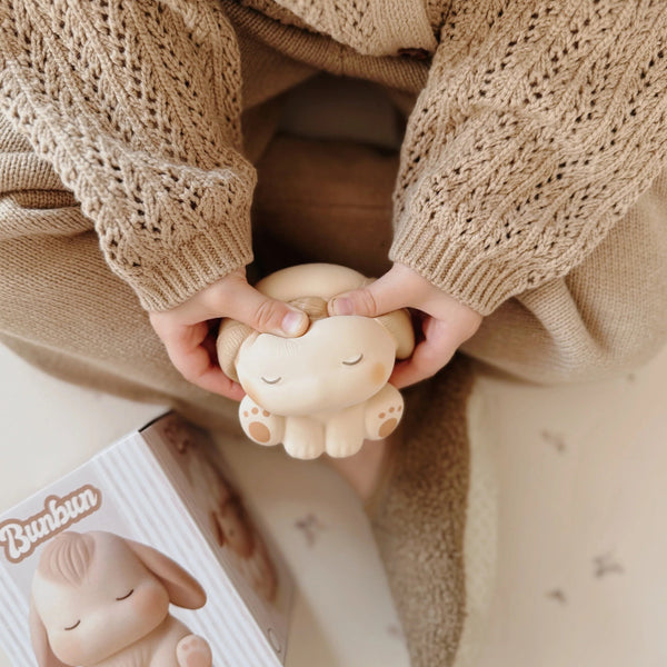 Squichymals – Collection anti-stress en peluches squishy - BunBun Petit coeur salé