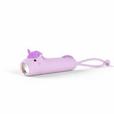 Lampe torche enfant licorne rechargeable USB-C. Lumière douce réglable idéale pour histoires du soir et aventures dès 3 ans.
