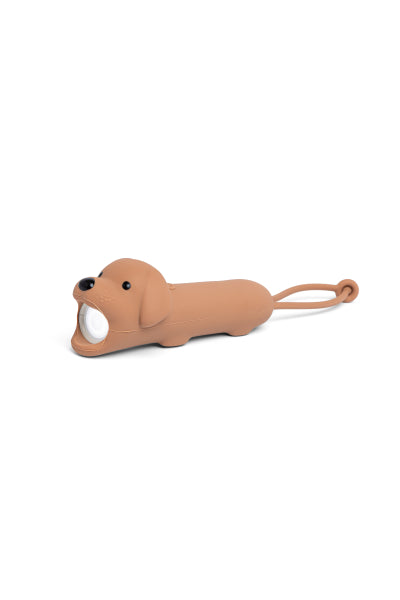 Lampe torche enfant chien caramel rechargeable USB-C. Lumière douce réglable pour histoires du soir et explorations dès 3 ans.