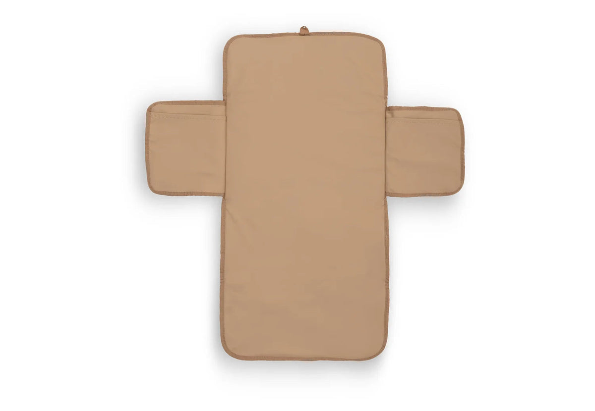 Tapis à langer nomade Curlé – Poches de rangement & intérieur déperlant JOLLEIN