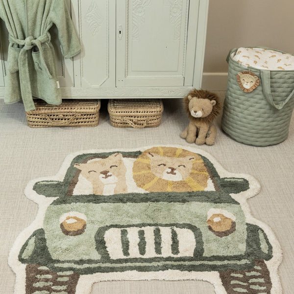 Tapis enfant safari en coton bio : l’allié parfait pour une chambre douce, ludique et confortable dès la naissance.