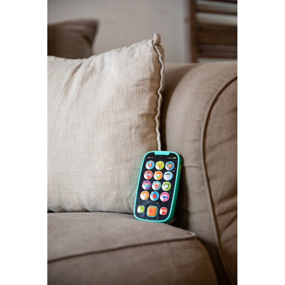 Ce téléphone bébé est idéal pour les enfants qui aiment imiter leurs parents
